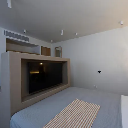 Anemone Αμπελάς